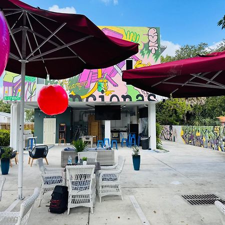 Atrium Hostel Design District Miami Exteriör bild